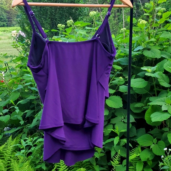Plum Tiered Ruffle Tankini Swim Top M - Picture 3 of 3